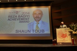 Actor Shaun Toub makes his acceptance speech. Photo courtesy of the Noor Film Festival