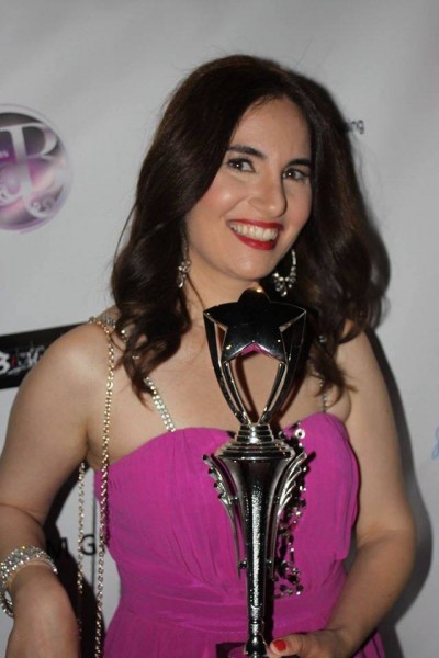 Grant and award-winning journalist and talented actress and voiceover artist, Vida Ghaffari, will receive a special honor for her career achievements by the West Los Angeles Chamber of Commerce at Delphi Greek Restaurant
